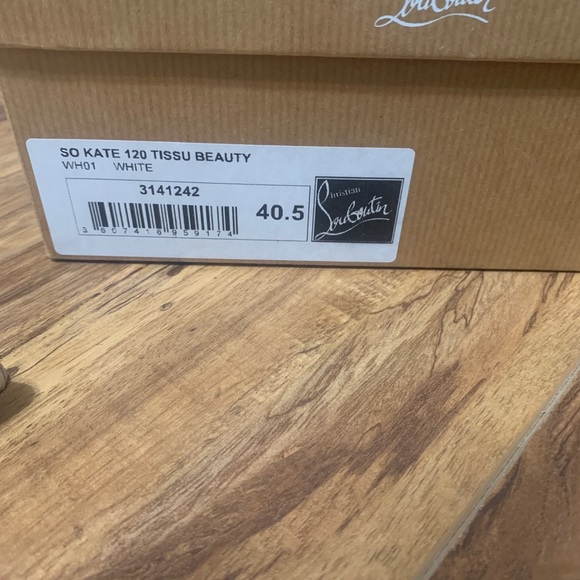 Christian Louboutin 40.5 - Picture 5 of 9